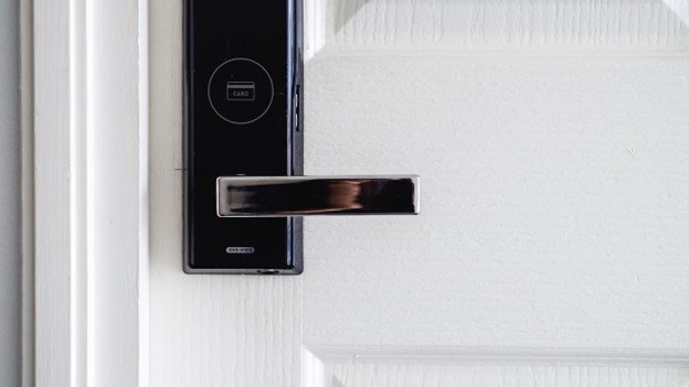door handle requiring card access.